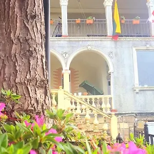 https://old-house-1.batumihotels.net